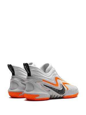 Кросівки Nike Cosmic Unity 2