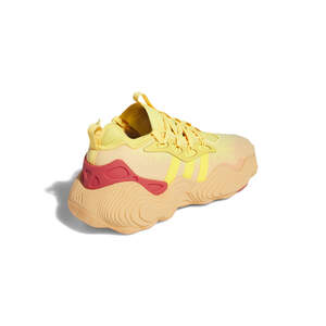 Баскетбольні кросівки Adidas Trae 3
