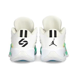 Баскетбольні кросівки Jordan Luka 3
