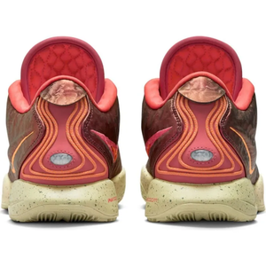 Баскетбольні кросівки Nike Lebron 21