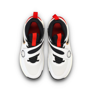Баскетбольні кросівки Nike Team Hustle D11