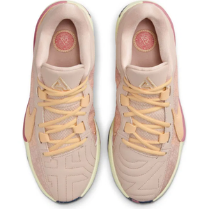 Баскетбольні кросівки Nike Freak 5