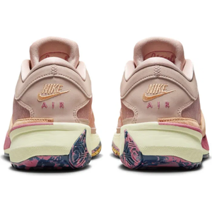 Баскетбольні кросівки Nike Freak 5