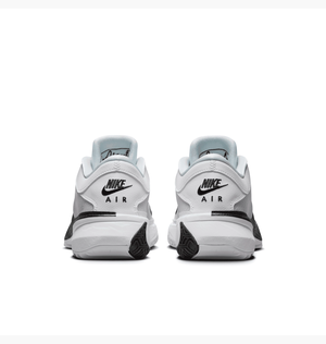 Баскетбольні кросівки Nike Freak 5