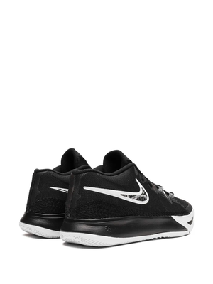 Баскетбольні кросівки Nike Kyrie Flytrap 6