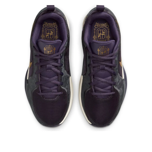 Баскетбольні кросівки Nike Sabrina 2