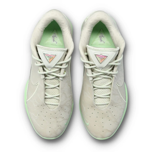 Баскетбольні кросівки Nike Lebron 22 Баскетбольні кросівки Nike Lebron 22