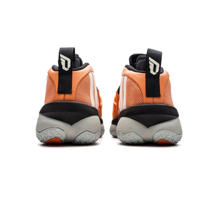 Баскетбольні кросівки Adidas Dame 8 EXTPLY