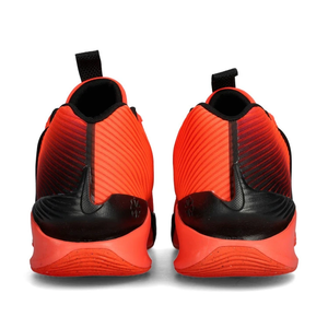 Баскетбольні кросівки Nike GT Jump Academy