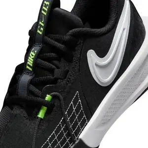 Баскетбольні кросівки Nike GT Cut 3 GS