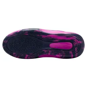 Баскетбольні кросівки Nike IsoFly