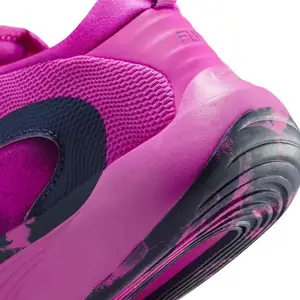 Баскетбольні кросівки Nike IsoFly