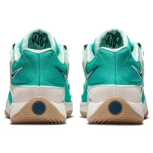 Баскетбольні кросівки Nike KD18