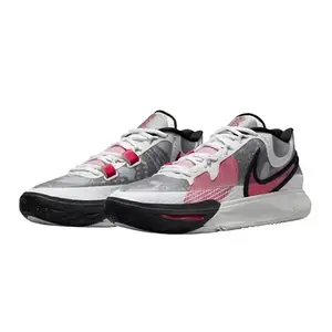 Баскетбольні кросівки Nike Kyrie 8