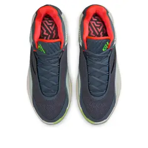 Баскетбольні кросівки Nike Freak 7