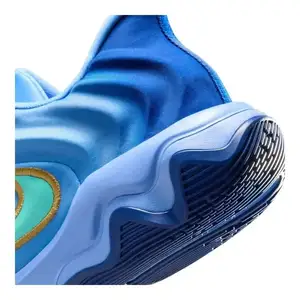 Баскетбольні кросівки Nike Immortality 4