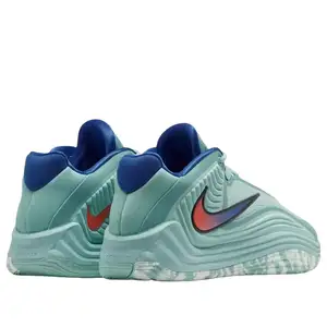 Баскетбольні кросівки Nike Freak 7 Баскетбольні кросівки Nike Freak 7