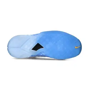 Баскетбольні кросівки Nike Kobe 3 GS "Christmas"