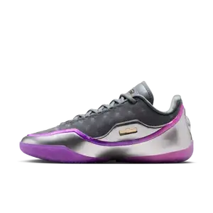 Баскетбольні кросівки Nike Lebron 23 Баскетбольні кросівки Nike Lebron 23