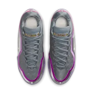 Баскетбольні кросівки Nike Lebron 23 Баскетбольні кросівки Nike Lebron 23