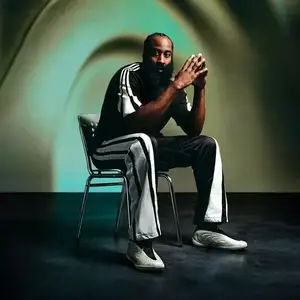 Баскетбольні кросівки Adidas Harden vol. 10 (NoBox) Баскетбольні кросівки Adidas Harden vol. 10 (NoBox)